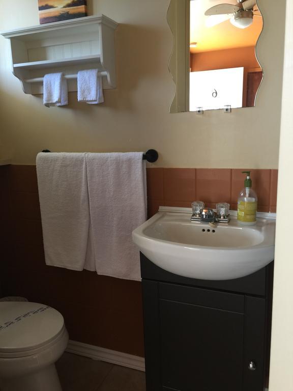 Motel Montgolfiere Jp Saint-Jean-sur-Richelieu Kültér fotó
