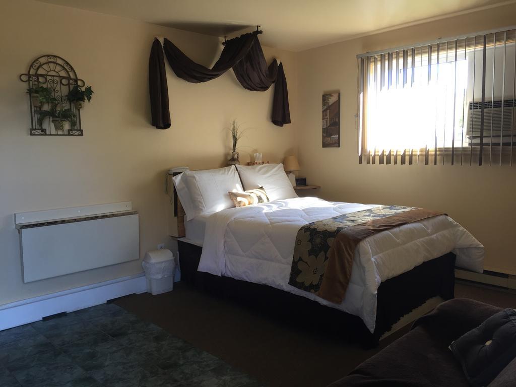 Motel Montgolfiere Jp Saint-Jean-sur-Richelieu Kültér fotó
